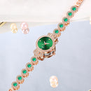 Relógio Feminino com Pedras Verdes - Luxo e Sofisticação